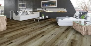 Trusted LVT flooring installation
